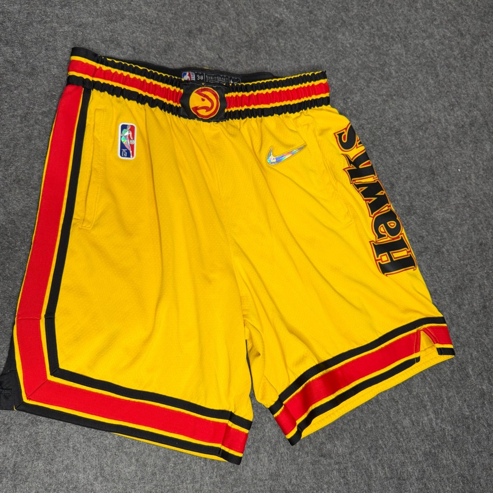 Nike Atlanta Hawks NBA 75th Anniversary City Edition Shorts‎ Yellow Mens Large